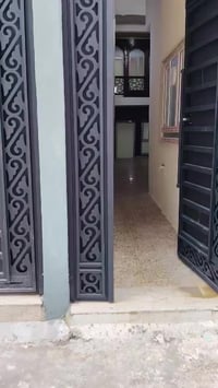 منطقة الساعة • ٣ غرف • بناء حديث