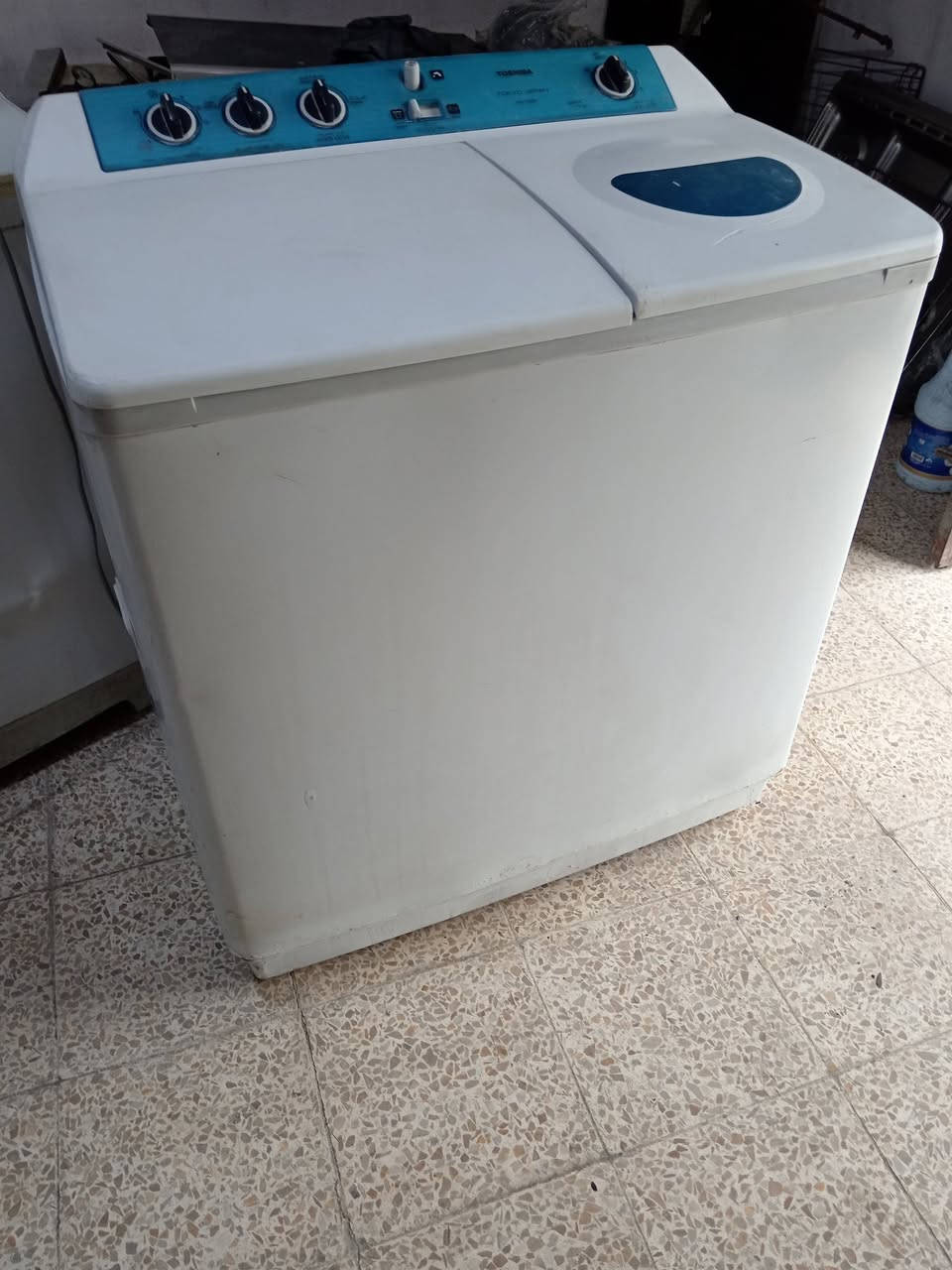 غساله 14 كيلو توشيبه الأصلي حديد شرط ضمان سبوع السعر 75 العنوان النبي يونس سادين حي الماليه ***********
