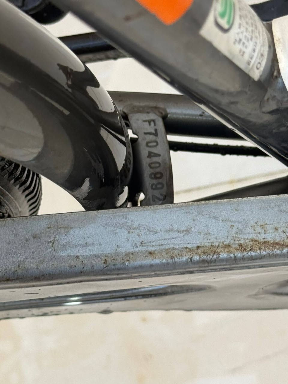 السلام عليكم باسكل بطه للبيع
ياباني جديده مبدل تايرات جدد 
السعر 《 ٦٥ 》
***********
