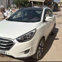 توسان موديل 2015ابيع قصد مقدمه 35وكول شهر 300 الف مامتوجد على فيس 0772...