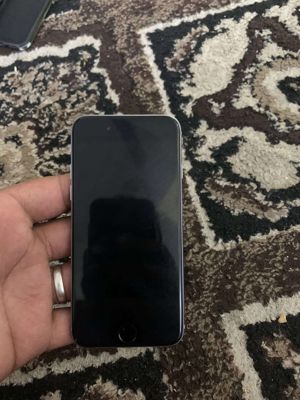 اكس بوكس ٣٦٠ جهاز بي يدات ثنين ومحوله ويوبي اس والعاد ٢٦١ لعبه مهكر راد ايفون سكس ذاكره ٣٢ كله شغال نت تصال مبدل بس بطاريه ثنينهن مراوس بجهاز مراوس مماني بغداد ***********
