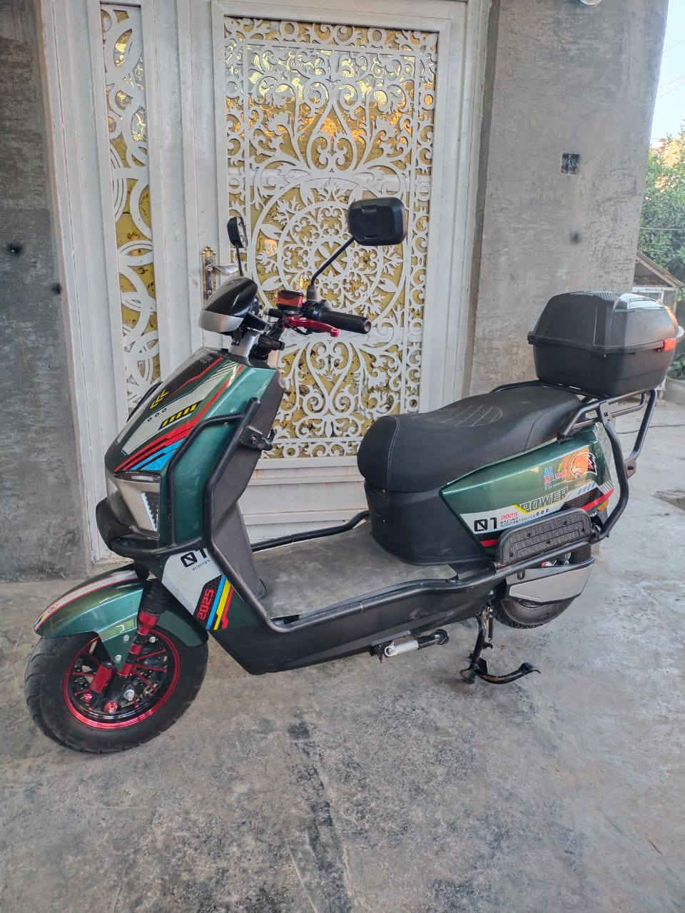 سلام عليكم دراجه للبيع موديل 2025 بطاريات علفحص السعر 625 وبيه مجال قليل للستفسار الاتصال على الرقم ***********
