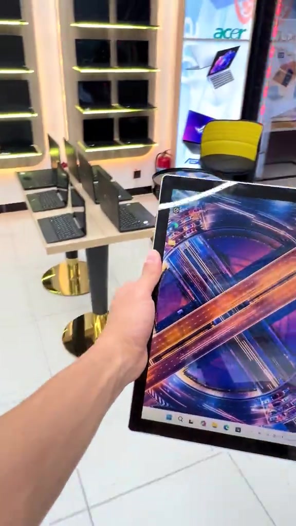 Ipad microserfs pro  Cpu cori7th6 Rom 256gb Ram 256gb ssd Display 13inch بسعر350الف والتوصيل مجاني  متوفر بلفرعين حي الجامعة شارع المصرف والكرادة ساحة كهرمانة  *********** ***********
