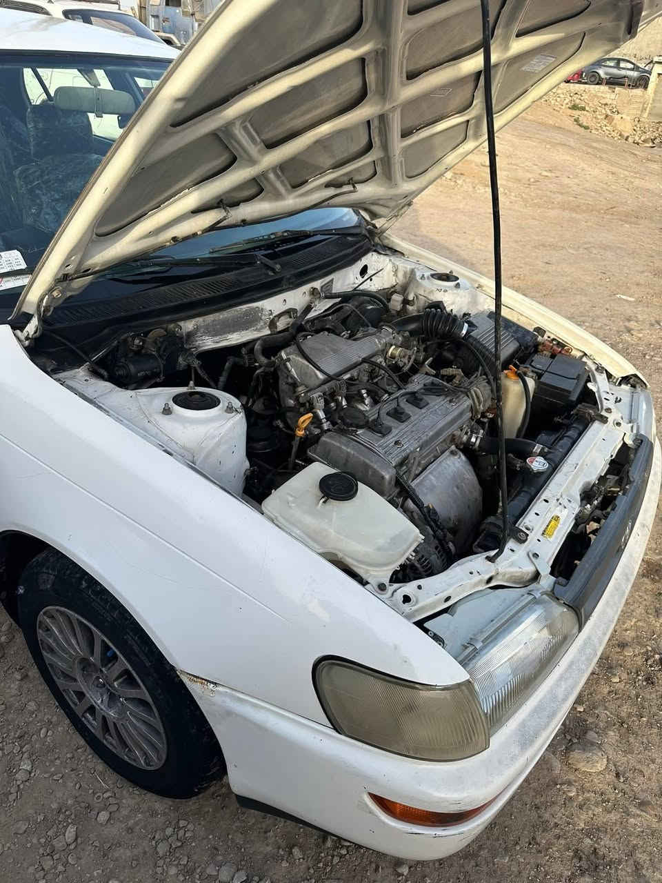 السلام عليكم
كورلا للبيع موديل 94 محرك 1600 كير اوتماتيك مكانات صبغ السياره جاهزه 

السعر 50 وبيه مجال العنوان ديالى /المقداديه 
السيارة بأسمي سنويه لحد 2027
موبايل /***********
