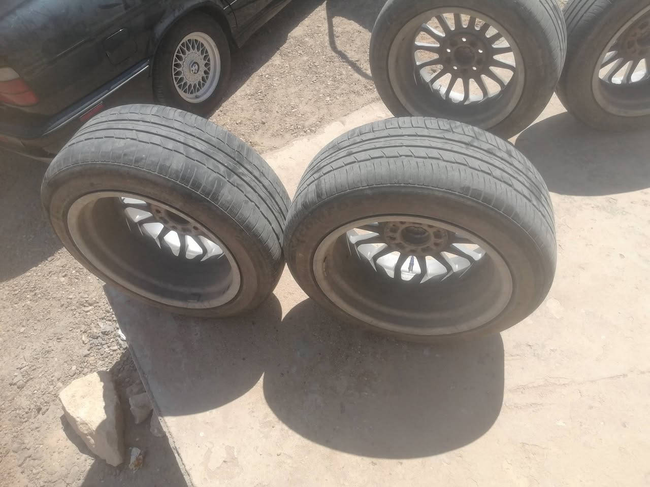 ويل كب رياضي حجم ١٧ كامل مع تايرات جدد سعر 300 الف *********** رمادي
