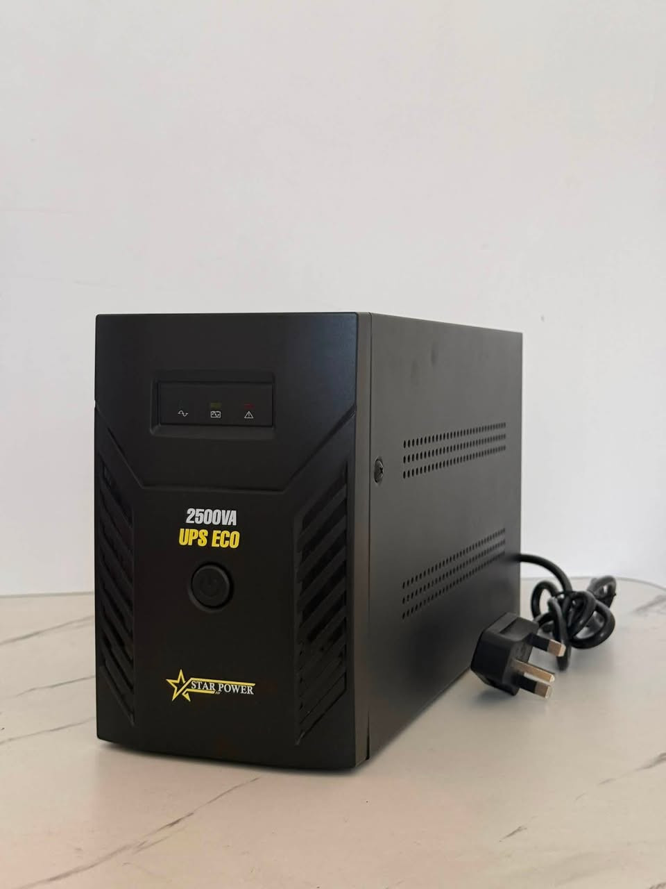 السلام عليكم
تجميعة pc للبيع
استخدام جدا قليل 
المواصفات : 

Intel core i5 12400f
Ram 8*2 3200mhz t force delta rgb
Collerسنو مان غازي  
Motherboard H610 m-g pro msi
 1t m.2 lexar
Rtx 3060ti msi ventus 2x
Power. 700w antec
Case antec
التجميعة جاهزة تشغل وتلعب 
كلش جديدة ونظيفة شخط مابيهة
كل الكراتين مال القطع موجودة
السعر ١،١٠٠،٠٠٠ وبيه مجال 

يو بي اس ٢٦٠٠ جديد وبطارياته جديدة جدا وهم بالكارتون
استعمال جدا قليل السعر ٨٠ وبي مجال

سماعة ريد دراكون زيوس اكس بالكارتونه وحته ستكراته هم موجودة جدا نظيفه السعر ٤٠ 

للاستفسار خاص او واتساب واتصال 
***********
مكاني كربلاء توصيل ماعندي تفحص وتاخذ
