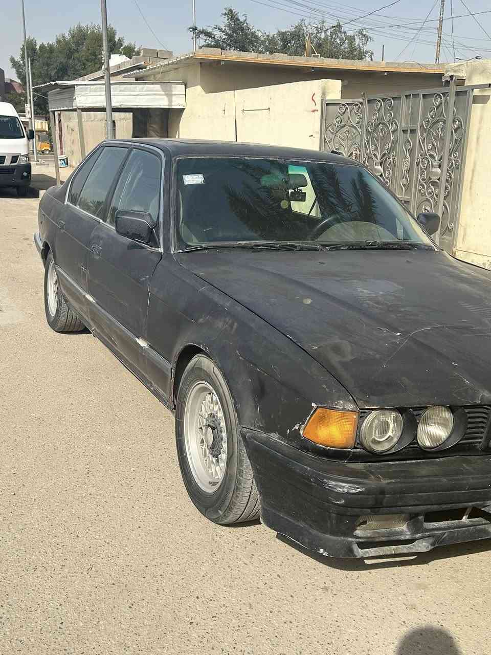 للبيع ٧٣٠ 
٨ سلندر 
رقم بغداد 
تبريد تدفى شغال 
محرك كير مكفول 
السعر ٤٥ وبيه مجال 
***********
