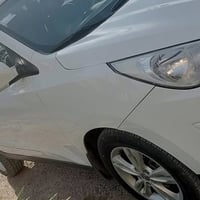 البيع او مراوس توسان خليجي ابيض رقم بغداد باسمي فول مواصفات عده البصمه...