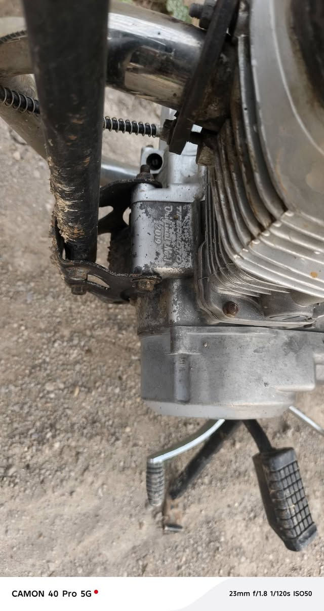 دراجه البيع حربيه موديل 19نضيفه فول السعر 250وبيه مجال ***********
