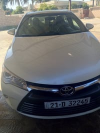 كامري خليجي ٢٠١٧ للبيع فول مواصفات..كلين  حسب مافي الصور السعر ١٨٥ وبي...