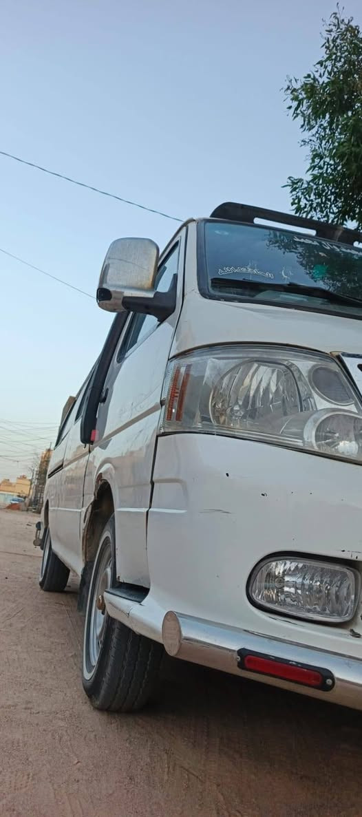 السلام عليكم فاتون للبيع موديل 2009 باسمي انجليزي بيها مكينه ونجي ما اتواجد على الفيس***********
