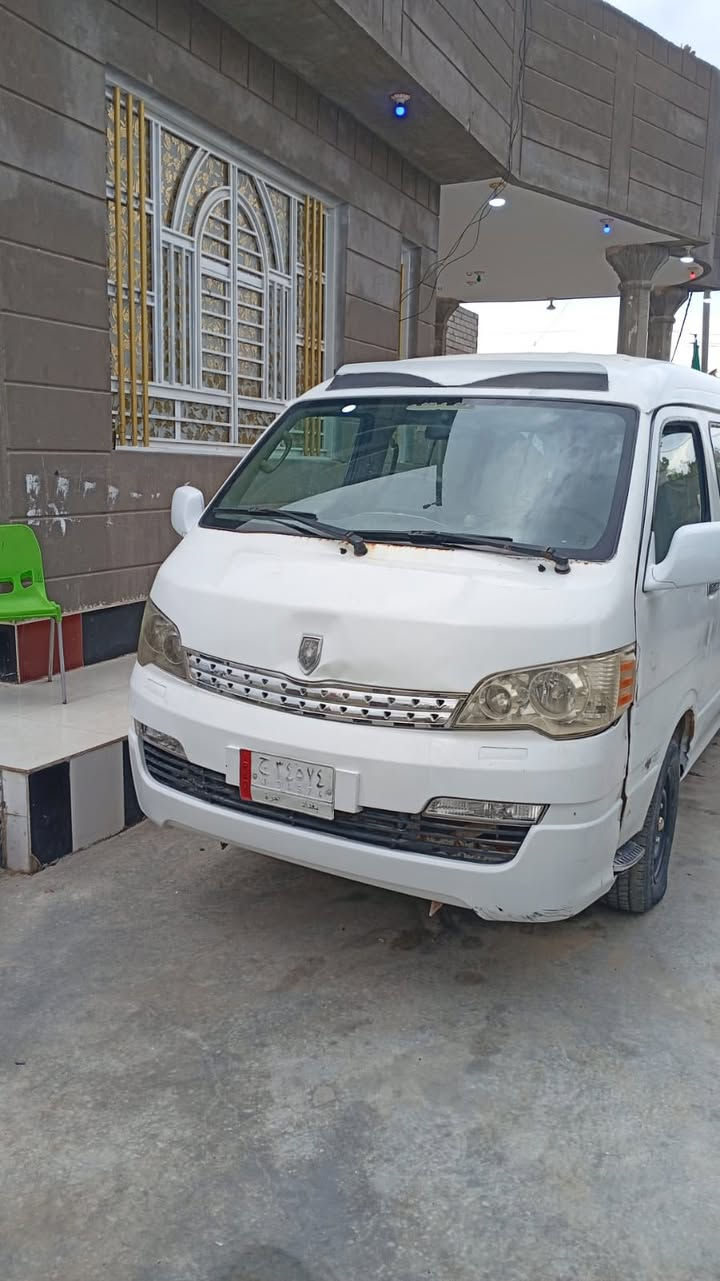 سياره جنبي موصليه سياره جاهزه مكينه كير اكسن حداد دواخل سياره نضيفه كهربائيات شقاله السعر ٣٠ وبيها مجال سياره جاهزه مكان سياره بصره قرنه بني منصور *********** مامتوجد على نت
