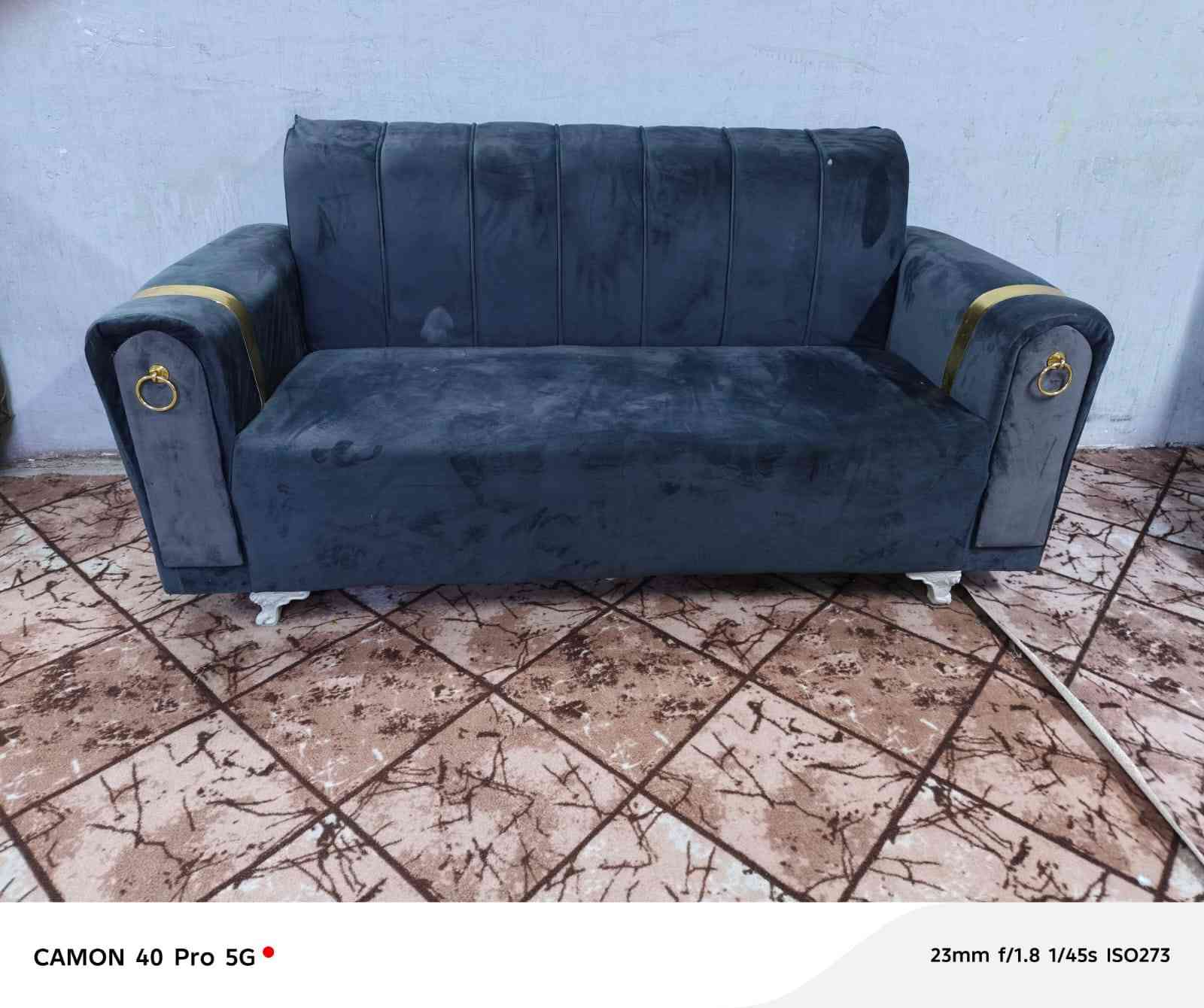 تخم 10 نفرات نضيف 170 وبي مجال المكان الكاظمية يوجد توصيل ***********
