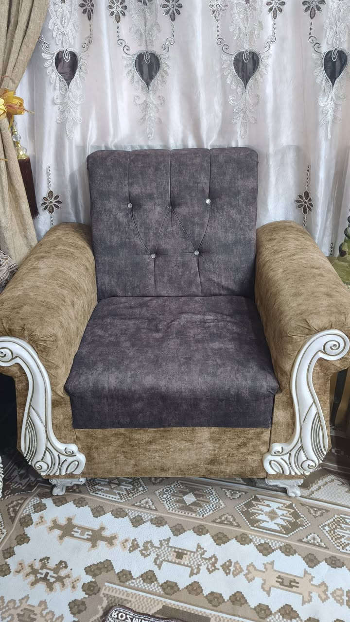 للبيع


**إذا كنت صاحب هذا الإعلان وتريد حذفه لأي سبب، رجاءا أرسل رسالة إلى الدعم الفني**