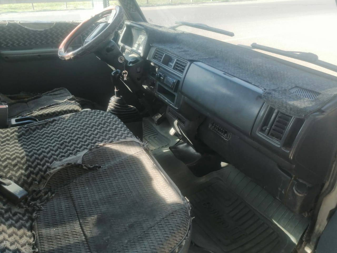 السلام عليكم كيا بنكو 1994 /6 /جنكال  بغداد انكليزي بسمي كير مكينه خير من الله كهربائيات شغاله مكلف بلنشر رقم تلفون *********** مكاني الشعب
