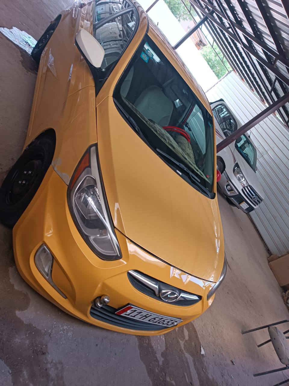 السلام عليكم اكسنت للبيع 2015 وارد امريكي ضررها جاملغ وبنيد با امريكا والباقي مكفول سيارة حلوه وكاعده بدون دواخل مكان السياره بغداد ابو غريب السعر 85وبيها مجال ***********
