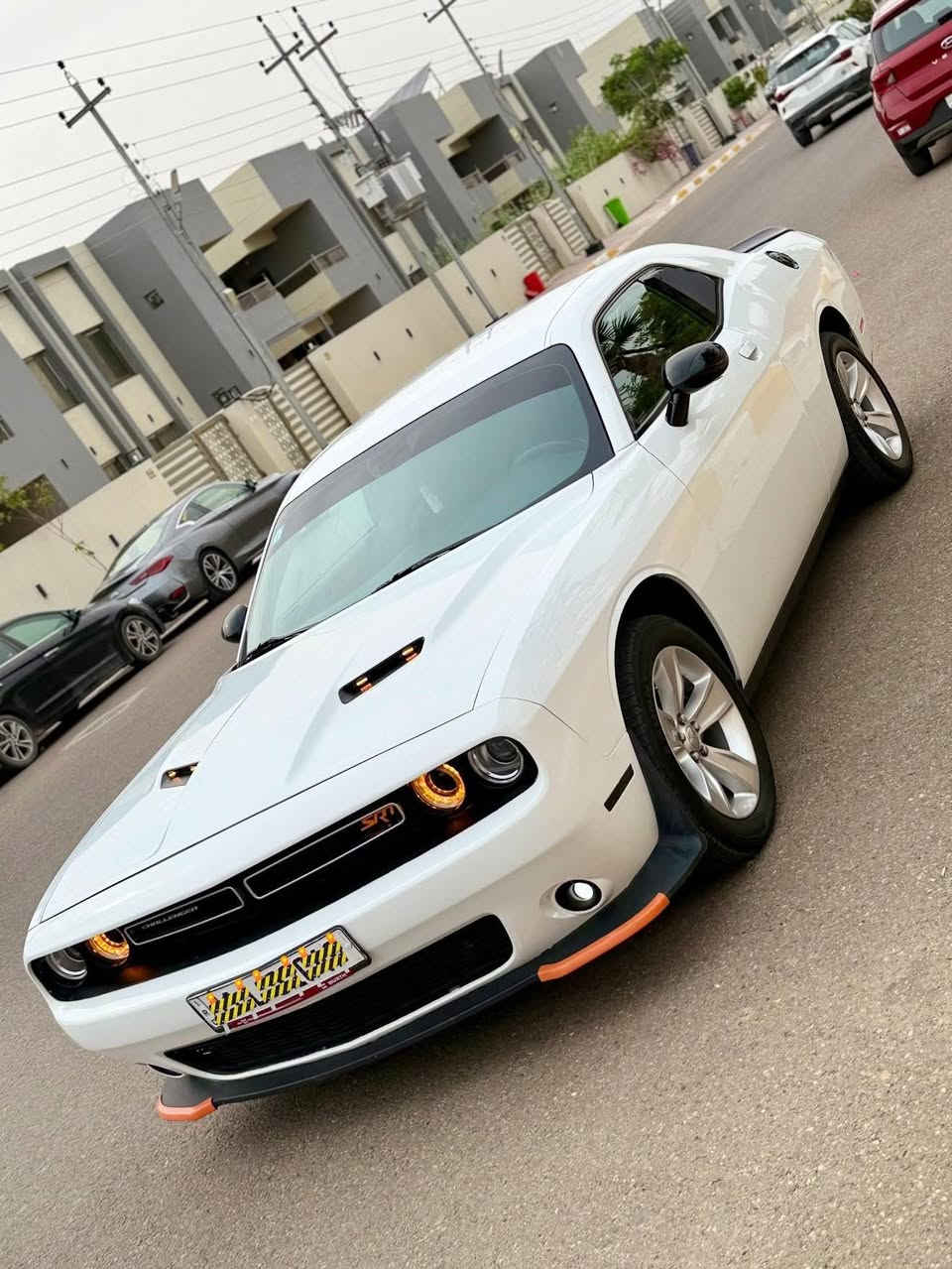 جالنجر 2023 last call sxt
الحادث بنيد صبغ فقط بدون ارباك بدون دواخل 

ماشية 48 الف 

تخم تاير جديد 

مكان السيارة المنصور 

معروفة مواصفاتها 

السعر 20,500 

للاستفسار :*********** واتساب او اتصال
