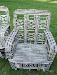 تخم قنفات خشب بغدادي للحدائق(مستعمل) يتكون من 3 مقاعد و قنفه مع ميز طع...