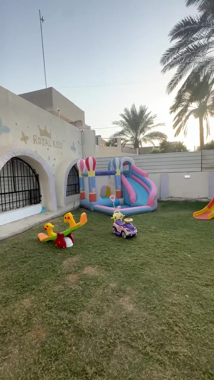 👑✨ روضة وحضانة Royal Kids ✨👑
عالم الأناقة والمرح والتعليم المميز للأطفال 💫

🎈 سجّل طفلك اليوم في أفضل بيئة تعليمية وترفيهية تجمع بين:
🌟 تعليم مبكر بأساليب حديثة
🎨 نشاطات ممتعة تنمي الذكاء والإبداع
👩‍🏫 كادر  متخصص ومحِبّ للأطفال
🏰 صفوف مكيّفة ومجهزة بكامرات اونلاين 

📍 الموقع:حي الجهاد / الاطباء - فرع ماركت القلعة 
⏰ الدوام: صباحي – ومسائي لراحة الأهل
📞 للحجز والاستفسار: [*********** ]

💖 لأن طفلك يستحقّ بداية ملكية في Royal Kids �
 #Royal_Kids
