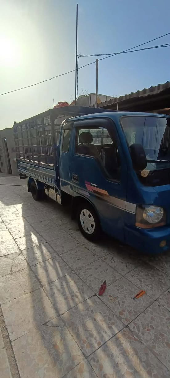 ‏السلام عليكم كيا ام عيون موديل 2000
بيها رشات صبغ مكانات بيها فقط كفاله من كير محرك اكسل شاصي رقم شاصي شعار مسويلها بل سنويه  تحويل مباشر سنويه للـ31 شرط التحويل جاهزه سياره من كلشي  السعر 67 وبيها مجال كلش قليل  فقط حك الجيه العنوان بابل ***********
