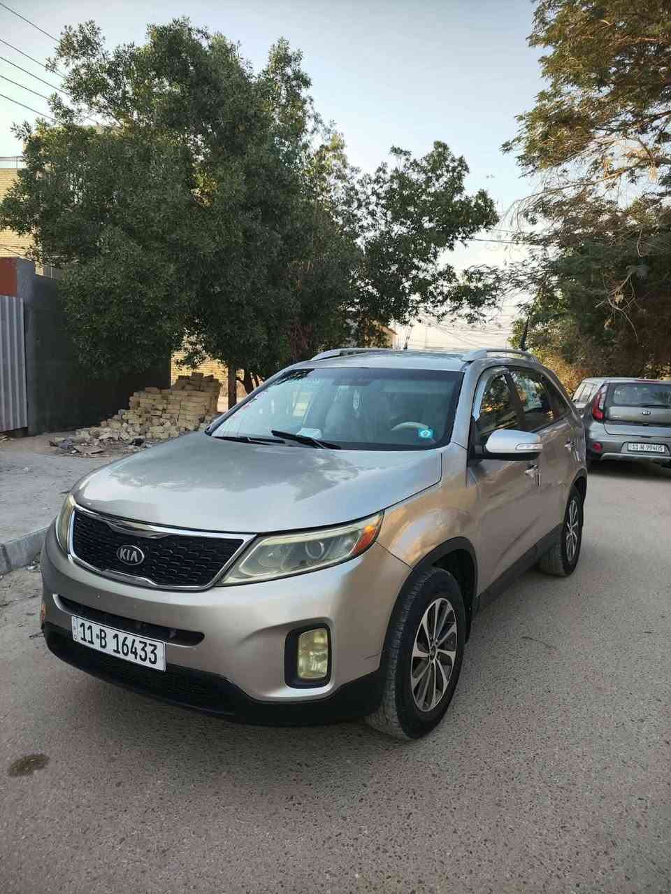 يالله سلام عليكم للبيع كيا سورنتو موديل 14 امريكي مواصفات وشكل الخليجي رقم بغداد نكليزي هزة وسنويه جدد سنويه نهايه 30 مكينه 2400 مكينه كير جدد 7 راكب تبريد ثلج لون مميز  كشنات جلد + كشنات تدفئه اشاير مري كامرة خلفيه حساسات خلفيه صاج ملكي يدات نيكل دبل شباك الايت ابو الحاجب منضومه زنون عالي وناصي ستائر خلفيه كشن كهرباء ويل كب خليه حداديه خير من الله مكينه لاتبخير ولاتنقيص حادثه ( صبغ عام اثر كلبه) مكفوله من الكصه شواصي لغود دواخل زبد سيارة نصبته وكعدة كلش حلوة بعد احلا من صور  سيارة جاهزة. ماعايزة شي م مكاني النجف حي النصر. مستعجل السعر 112 رقم الغير متواجد عل نت فقط اتصال***********
