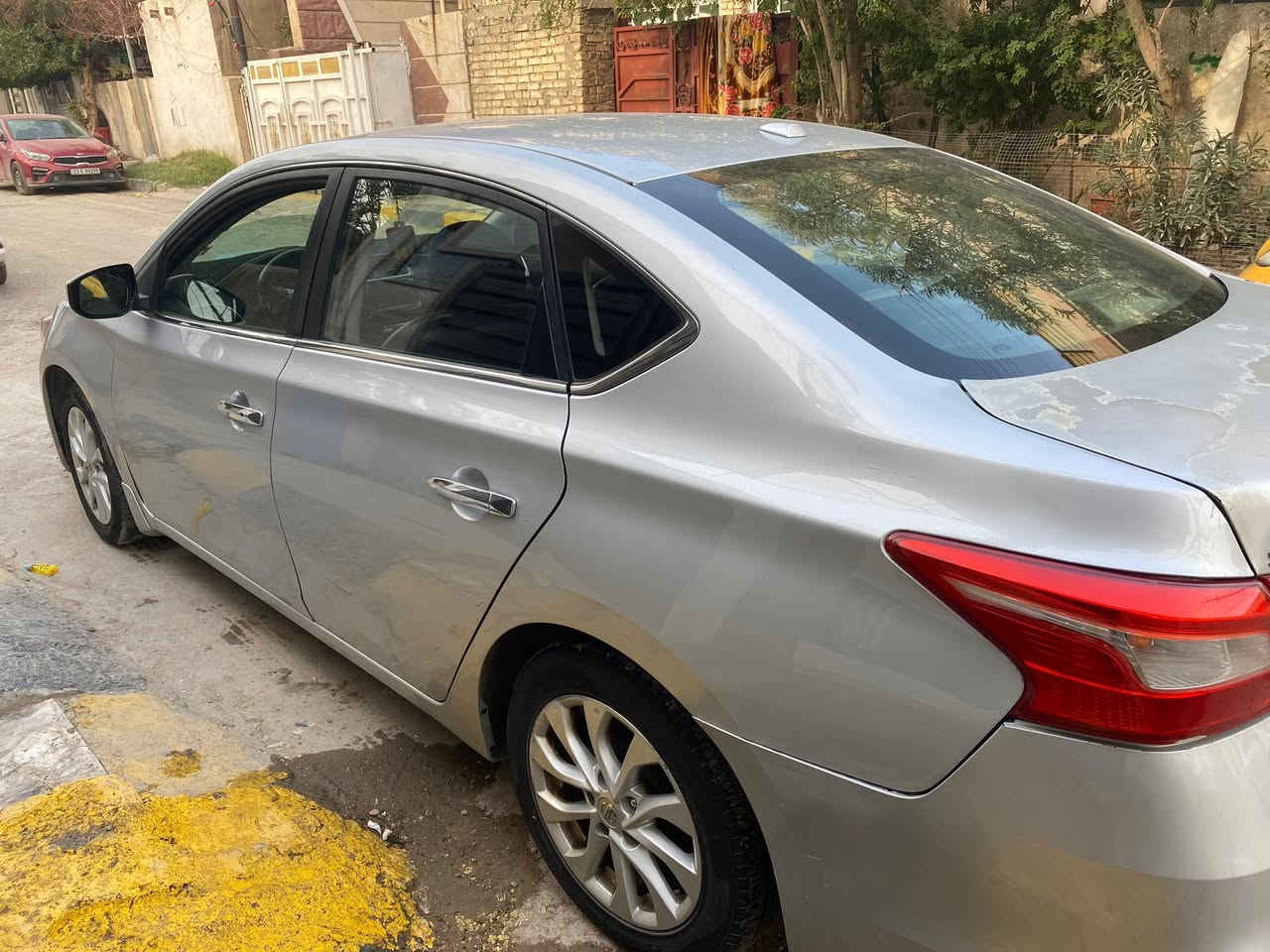 نيسان سنترا موديل ١٩ وارد امريكي حادثهة خلفي موضح بالصور و رقم الشاصي موجود تكدر تبحث وتشوفة باسمي  تحويل بنفس اليوم  السعر ١١٥ ورقة.  

‭ ‭٠٧٧٤ ٨٥٤ ١٣٨٥‬
