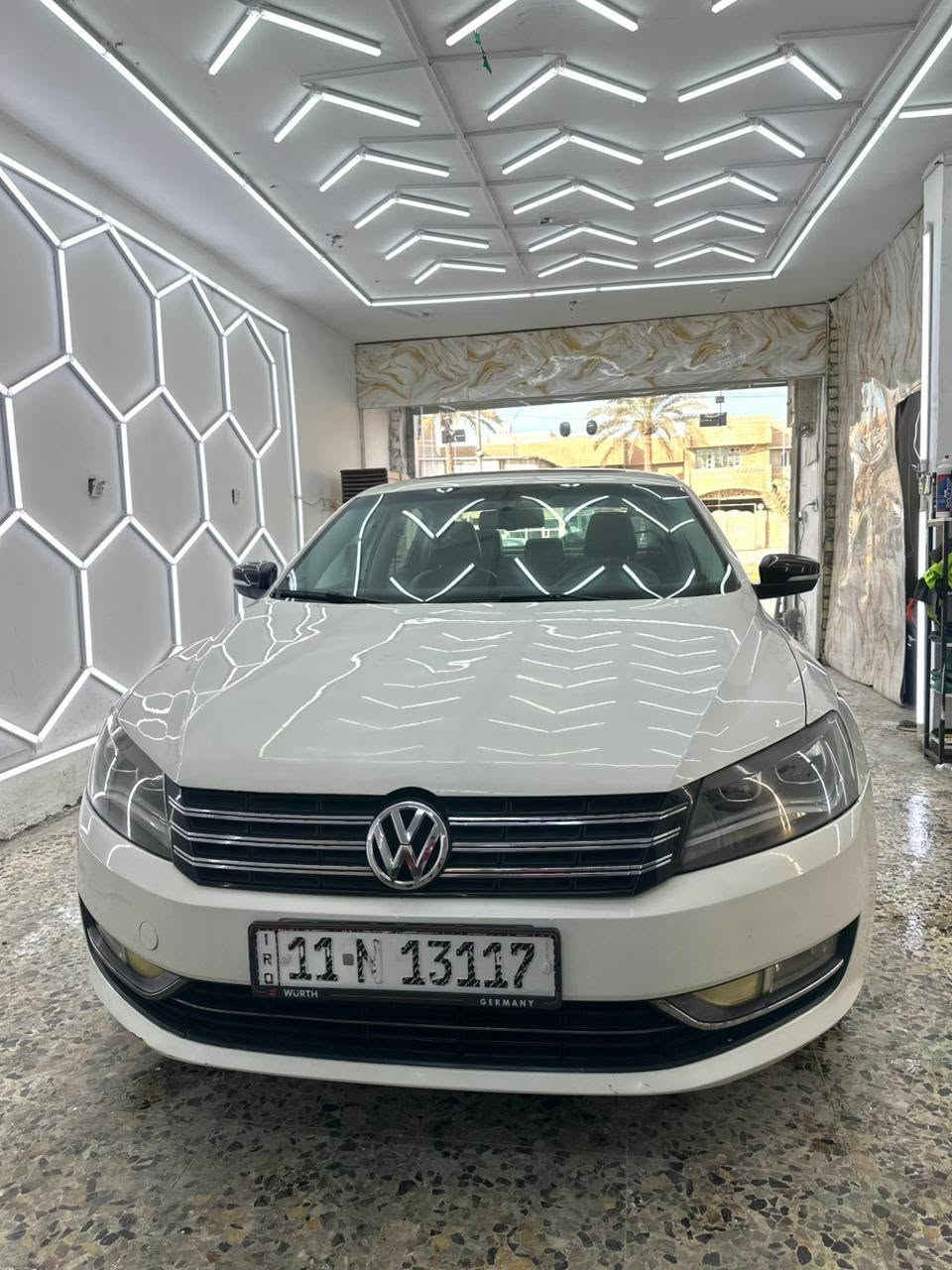 🚗 للبيع فولكس واكن باسات SEL  – فول مواصفات سنوية ب أسمي هزة وفحص رقم الانكليزي الجديد
مصفرة من الغرامات 
📌 الموديل: 2014
📌 الفئة: فول مواصفات 1/1
📌 المحرك: 6 سلندر 3.600
📌 الحالة: ممتازة
📌 الفحص: 1/1
📌العداد: 90 ميل 
📌 السيارة نظيفة جداً، استعمال شخصي
📌 المكينه + الكير بحالة ممتازة
📌 السياره بدون حادث هنا صار بيها صبغ قطعتين مرفق السونار مع الصور 

✨ مواصفات:
 • بصمة تشغيل
 • شاشة كبيرة
 • كاميرا خلفية
 • فتحة سقف
 • تحكم دركسون
 • مقاعد جلد
 • تدفئة + تبريد ممتاز
💰 السعر: $ 108 مجال بسيط
***********
🚗 للبيع فولكس واكن باسات SEL  – فول مواصفات سنوية ب أسمي هزة وفحص رقم الانكليزي الجديد
