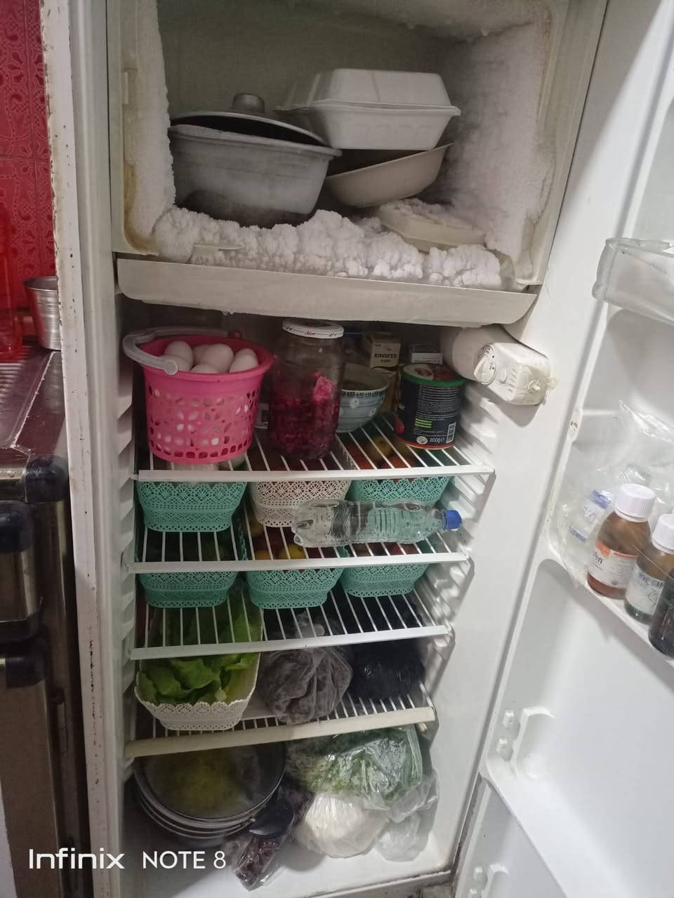 متاح ثلاجه نضيفه وخير من الله مثل ماشوفون مكان طويريج الجمعيه السعر 100 وبيه مجال ***********1
