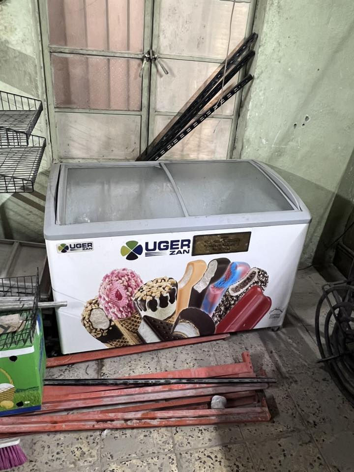 السلام عليكم للبيع ضمان المجمده موجود(٥ )سنين استعمال شهر واحد والثلاجه ضمان تشغيل وتبريد والفريز ثلج 
السعر 525 وبي مجال بسيط بغداد الرقم بي واتساب ***********
