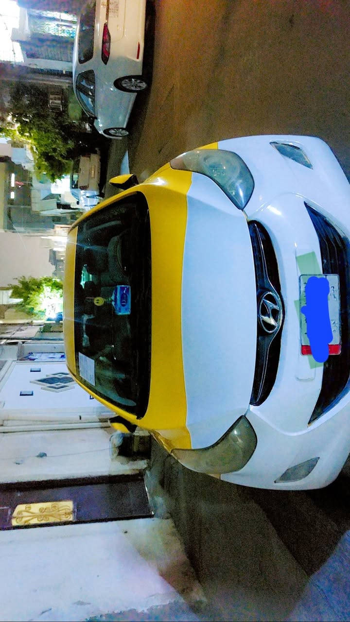 السلام عليكم سيارة الانتره للبيع 2013كير ومحرك وتبريد خير من الله حادثه بسيط رقم ديالى مكانه بغداد السعر 107وبيها مجال للشراي ***********
