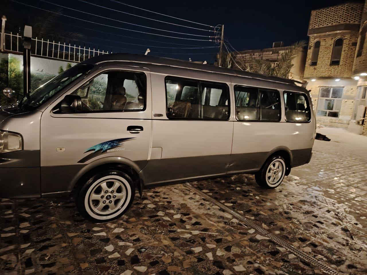 السلام  عليكم 
سياره  بريجو  منغولي  مديل 2007اصل
رقم دولي  مصبوغه عام لجماليه تبريد جاهز مصفره هيه وغرامه  والسياره باسمي رقم بصره  ابي الخصيب السعر 155 وبيها مجال ***********
