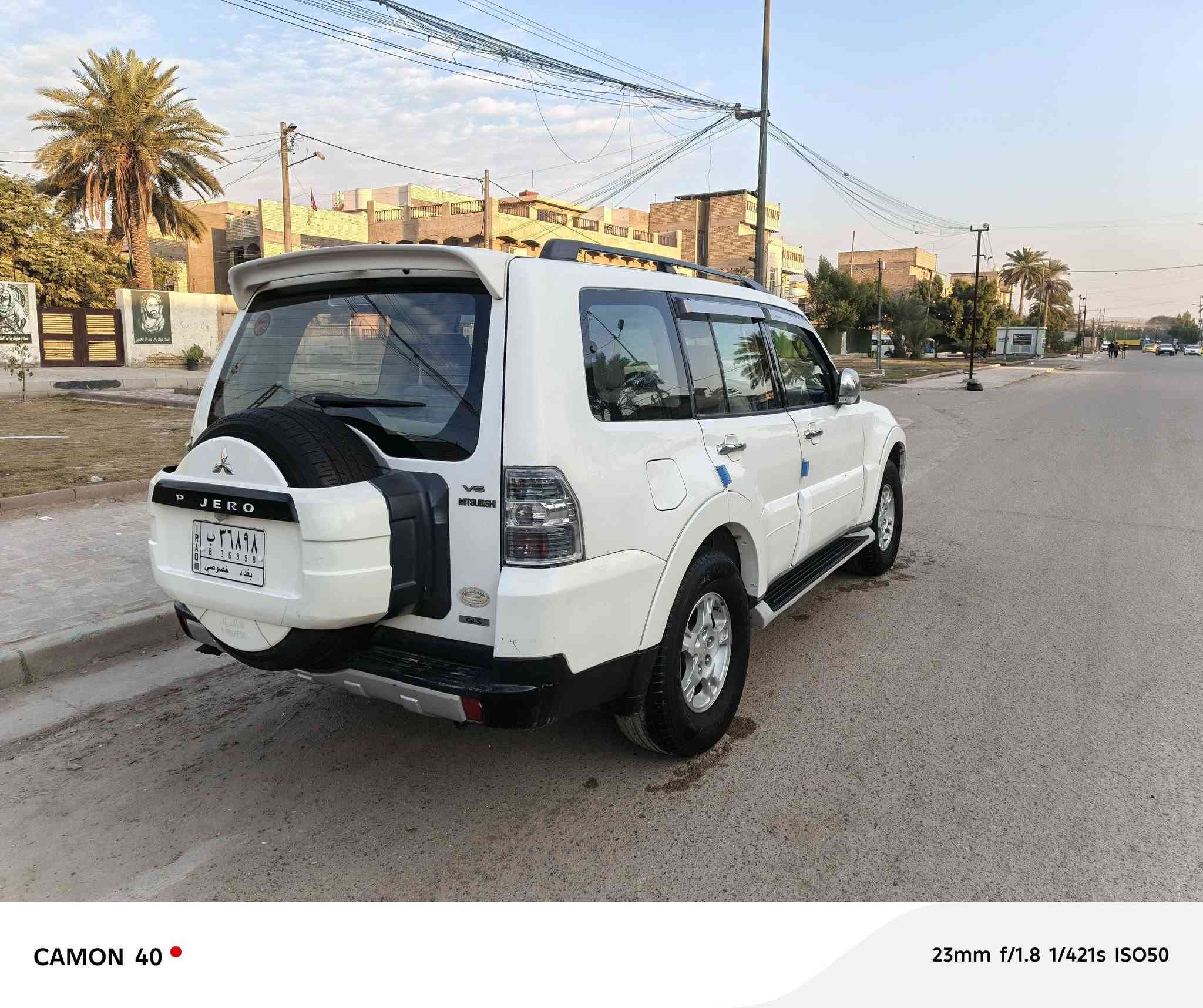 السلام وعليكم للبيع باجيرو موديل 2008 سياره جديده وجاهزه ومكفوله من الحادث فقط جاملغ صبغ 7راكب  3 قطع تبريد فور ويل تحكمات سيدي جنجر 6اقراص مري شفط اشاير بالمري رقم بغداد مكانه بغداد السعر. 112  بيه مجال قليل الشراي يتصل    ***********
