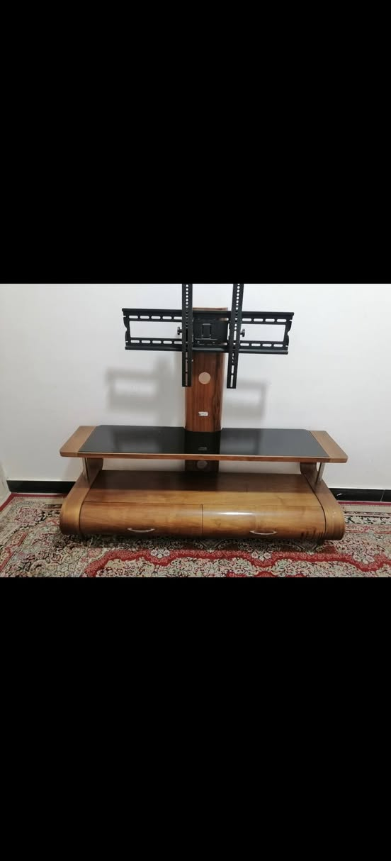 للبيع ميز طعام خشب زان + ٦ كراسي وميز تلفاز


**إذا كنت صاحب هذا الإعلان وتريد حذفه لأي سبب، رجاءا أرسل رسالة إلى الدعم الفني**