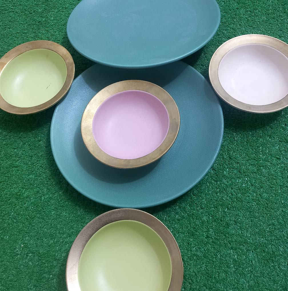 صحون كله عله ٥٠٠ غير مستخدمات والمهراسه ماخذيها ٢٥ عله ١٥ الطباخ ١٧٠ البصرة, العراق


**إذا كنت صاحب هذا الإعلان وتريد حذفه لأي سبب، رجاءا أرسل رسالة إلى الدعم الفني**