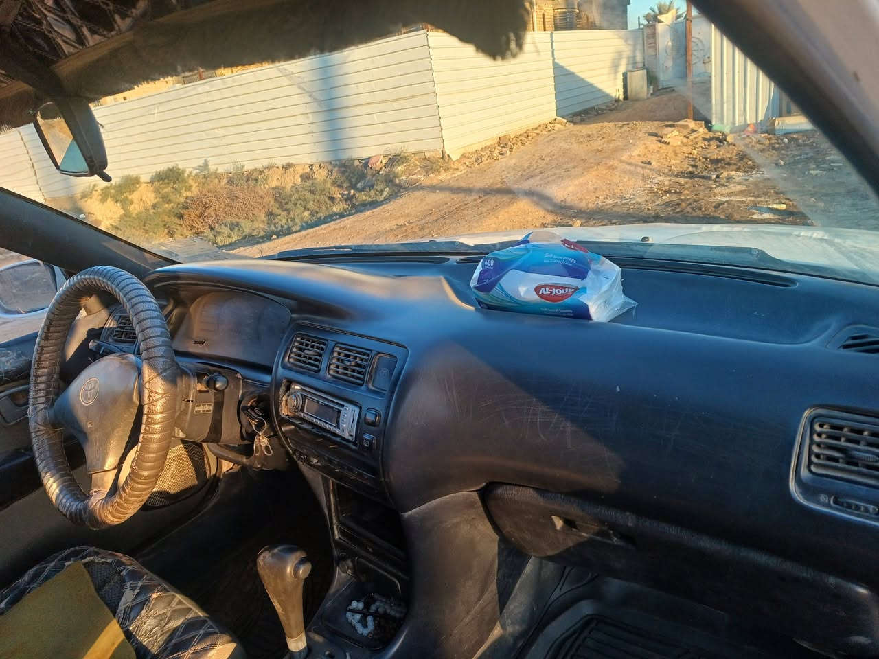 كورله استيشن 
سنويه لل ٢٧  باسمي 
رقم بغداد  
العنوان كربلاء اطوريج 
كير مكينه جديد  مشط جديد 
السعر  ٣٠$
رقم الهاتف  ***********
