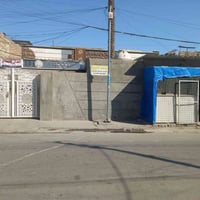 دار للبيع الورفلي الساحه 300 عدد غرف النوم في الطابق الول  ثنين غرف نو...