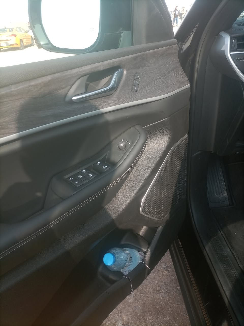 جيب شيروكي 2025 بلاك توب vip كامل موصفات حادثها بنيد مبدل وخشم الجاملق الأمامي بي شويه بارد زيرو ماشيه 2000كيلو رقم بصرة شهداء بأسم قرايبي السعر 350ورقه وبي مجال العنوان البصرة القرنه وهذا رقمي ***********
