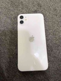 ايفون 11 لون ابيض ذاكره 128 G بطاريه 95  مبدل شاشه و بطاريه اصليه من ا...