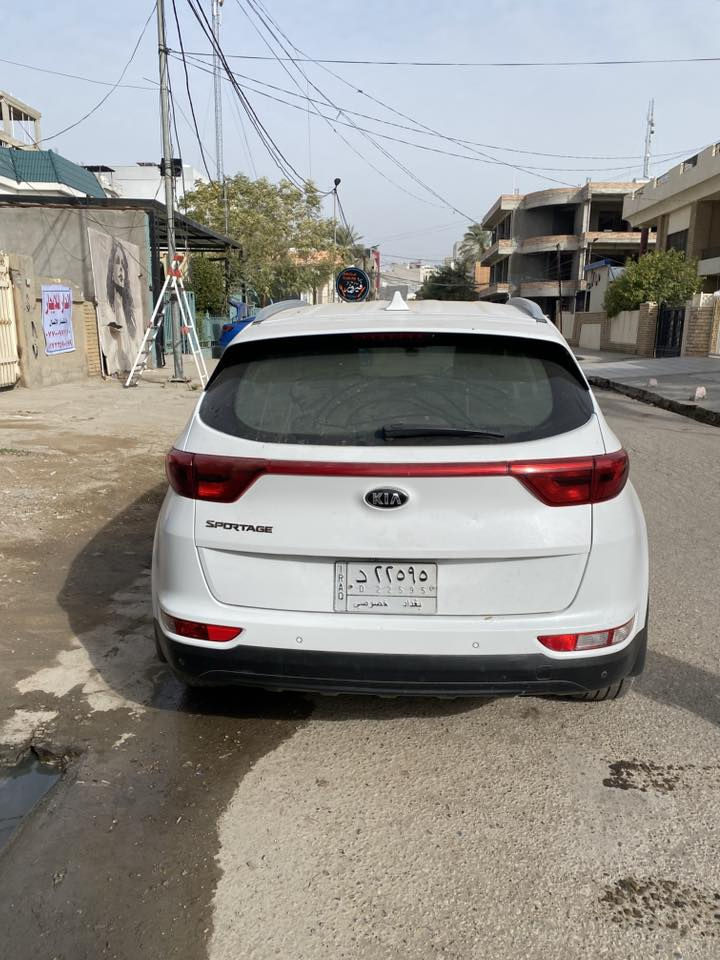 السلام عليكم كيا سبورتج موديل 2017 رقم بغداد خليجي بسمي السيارة جاهزة تدفئة تبريد تخم تاير محرك كير خير من الله حساسات خلفي امامي بصمه السيارة عله وضع الشركة كلشي مامفتوح بيها ماعدة شبر بخشم البنيد صبغ مكان السيارة بعقوبه السعر 175$ للاستفسار ‭0771 168 3422‬
