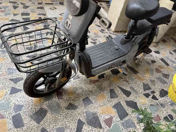 ￼ دراجة شحن للبيع سرعة 60 جديدة صار لها 20 يوم￼ نشتريها السعر ￼ 280 بغداد حي اور ***********￼￼￼
