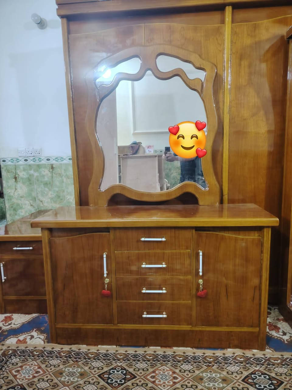 غرفة نوم ام ل 6 ملحق داخلي
تزكام فول ضهر جرجوبه شد براغي داخل وخاج صاج نضافتهه 100% استفسار اتصال ***********
