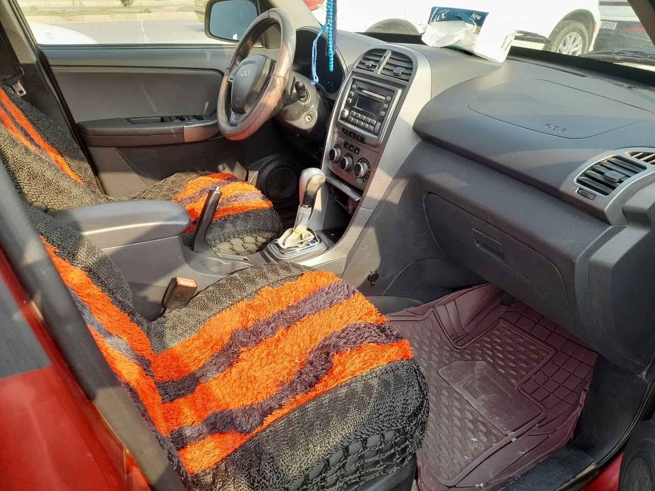 السلام عليكم   سيارة تيكو لون احمر ٢٠١٤ رقم ذي قار سياره مكفوله كفاله عامه عده خياس ومسوي كير مكينه حداديه كفاله تخم تاير جديد باتري جديد   سياره جاهزه   مواصفات كراسي جلد تحكم استيرن حساس خلفي  مكان السياره ذي قار الشطرة   السعر ٦٨ وبيه مجال   ***********\***********
