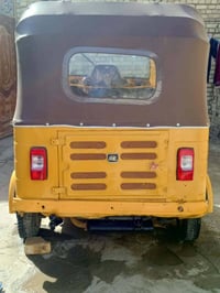 اسلام عليكم  تكتك موديل 2017 وراق سعر 2300 ستفسار 07739604647