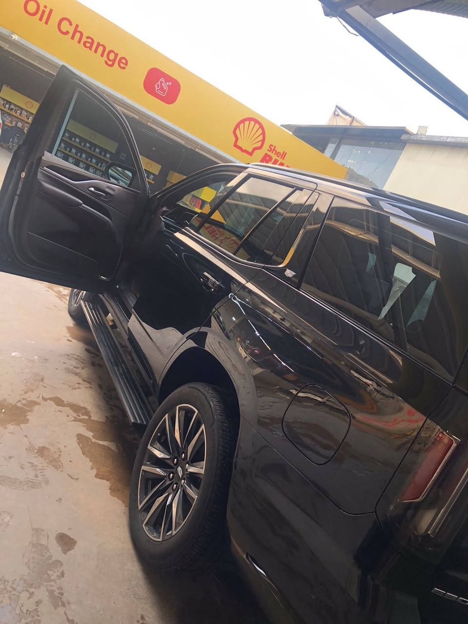 جمعة مباركة حبايب 

اليوم عدنه كاديلاك اسكاليد 2023 

وكالة المنصور ( خليجي )

كفالة عامة من تبديل من صبغ من كير من مكينة و شرط الفحص 

عداد المسافة :  43 الف كيلو

 مواصفات :

ابواب شفط 
نقطة عمياء 
مري اوتو دم 
صندوق شفط 
جكات 
نظام دفع رابع و خلفي 
شاشه كبيرة 
كامرة 4k
دمام صندوق
تشغيل عن بعد 
36 سماعة AKG
كاميرات 6
فورويل
كشن رجاج ‎ 
دوسات كهرباء
داتا شو 
بانوراما 
داخل جوزي المرغوب 
جنطة ذكية جلاق 
رادار جانبي و امامي 
رادار تحديد مسار 
مسنات خلفية تدفئة 
كشن Vib منفصل 
مري شفط 
اشاير بلمري 
ويل 22
ذاكر ميموري خزن 
مسنات جلد 
إنارة محيطية 
لدات 
اشاير ترحيب 
بصمات ٢
حزام ذكي 
كاميرا وسطية 
هاند بريك دكمة 
نظام سحب القطر 
مايك بجميع المقاعد 
نظام تجاوب مع السائق 
حاملات اكواب 
ثلاجة وسطية 

مابيها نقص كامله مكمله خير من الله 

الحلوه رايديها 80،000$ ( 8 دفاتر ) وبيها مجال 

للاستفسار ***********
