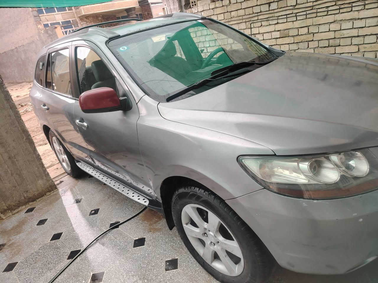 السلام عليكم سياره للبيع سنتافيه ٢٠٠٨ وارد أمريكي بغداد الإنكليزي بسمي محرك كير خير من الله ٣٣٠٠ محرك كير مكفول سبعة راكب حادثه جاملغ الأمامي اليمن وشبر صبغ بلباب سايق صدر أمامي خلفي تخم تاير جديد ثلاث قطع تبريد مكان السياره بغداد ناحيه الوحده الاتصال على الرقم *********** أو *********** السعر ١٠٥ ورقه وبيهه مجال
