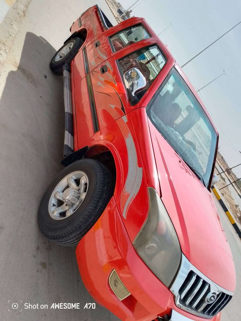 سلام عليكم سيارة كنوه 2012 مكفوله من كل شي رقم انكليزي  راعيه موجود جاهزه  مكينه وكير وكسن  مكفولات رقم الهاتف ***********@ مكان كربلاء
