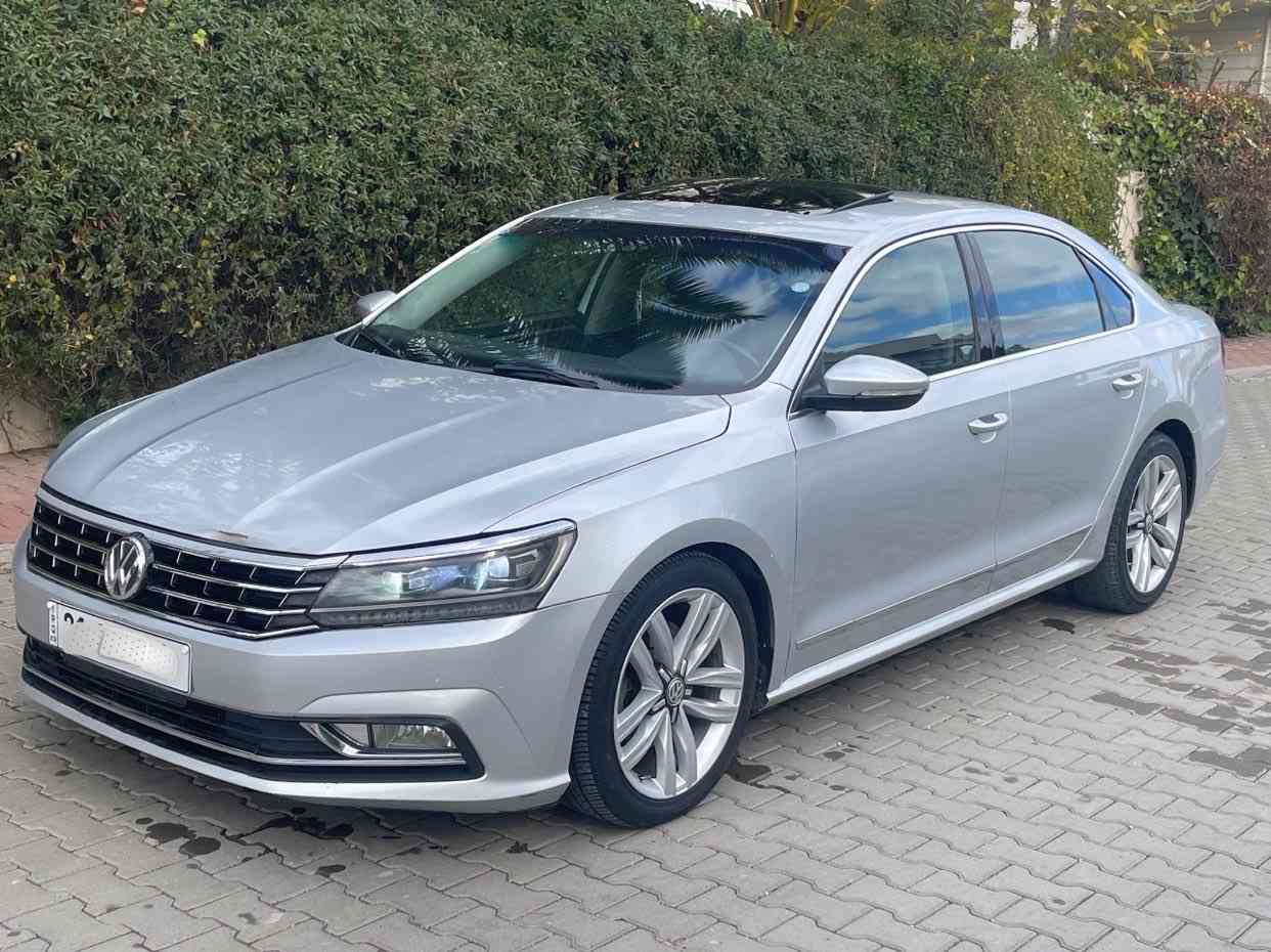 Vw passat 2017 ✅
وارد امريكي
مواصفات se معروفة
رادرات امامي خلفي وجوانب
اشارات بالمريات
شاشة كبيرة
فتحة سقف سلايت
تدفئة بالمرايات
كشنات تدفئة
كشنات كهربائية
تبريد قطعتين 
كشنات جلد
تحديد سرعة
بصمة
محرك ١٨ توربو
لايتات زينون وال اي دي (ليكزز)
٤ قطع صبغ
(*********** 📞📞)
