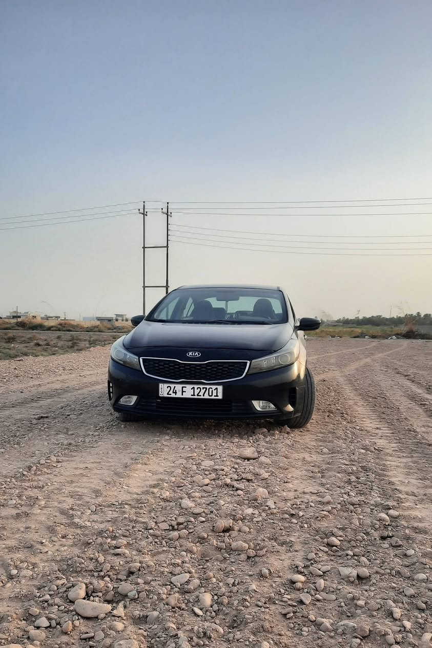 السلام عليكم فورتي ٢٠١٨ أمريكي بسمي سياره أتريد تحويل أتريد وكاله السياره خير من الله مكينه ٢٠٠٠ دوش السعر ١١٢ورقه اوبيهه مجال العنوان بغداد بوب الشام اخي اي استفسار اتصل رقمي ***********
