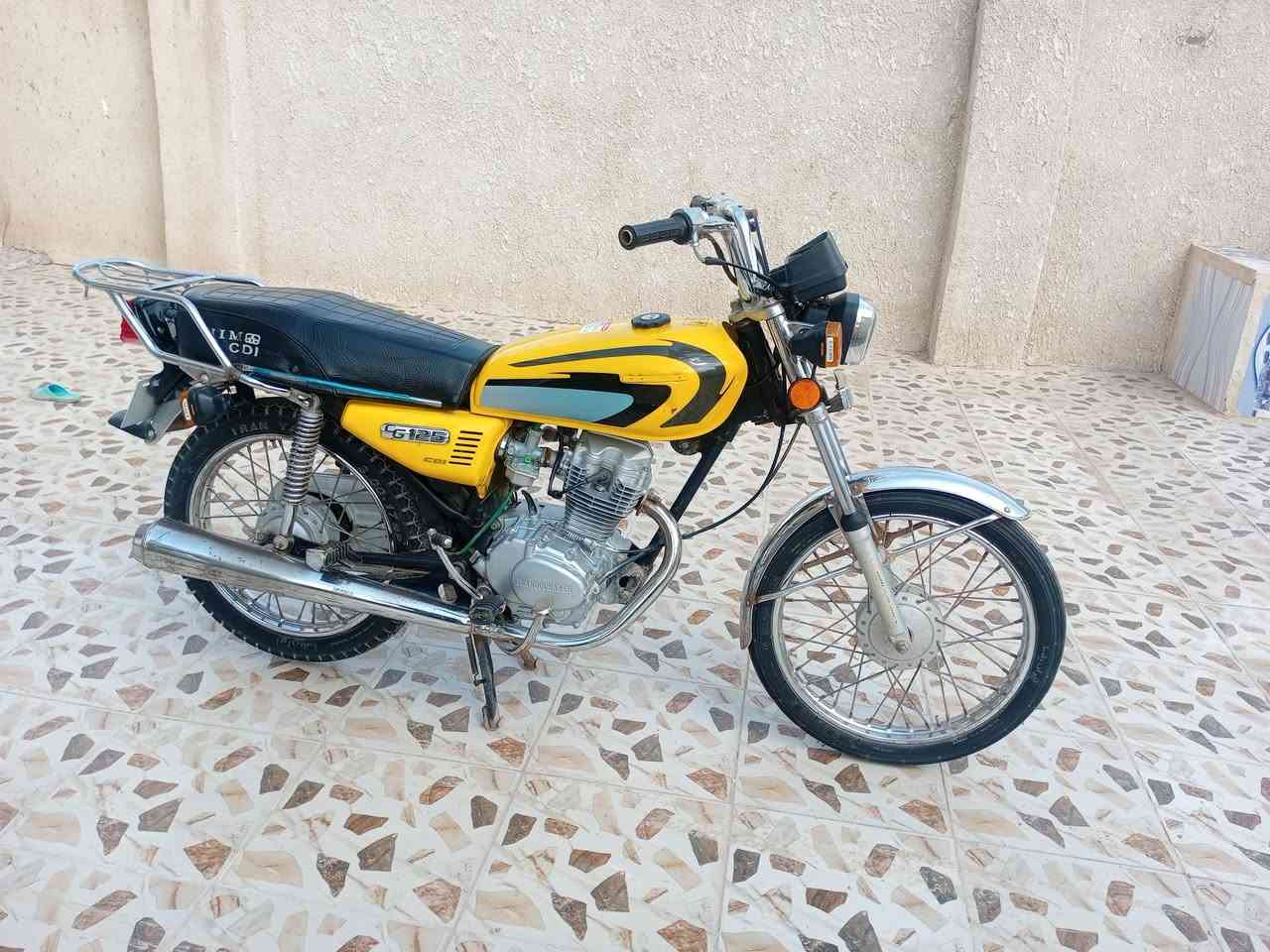 السلام عليكم شباب موديل 21 سعر 620 ابيها مجال بصره ***********
