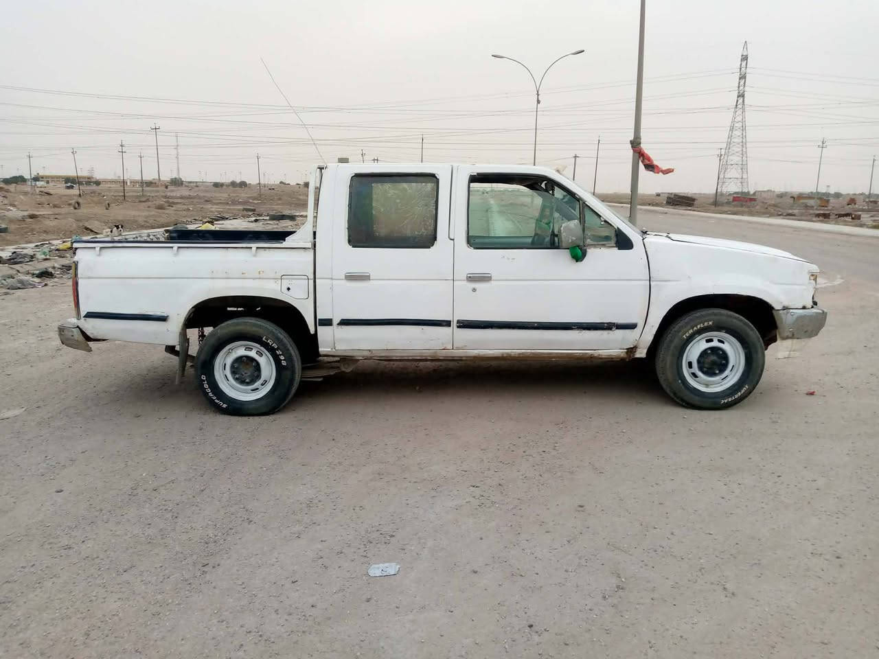 سلام عليكم للبيع نيسان 91رقم ذيقار الماني شرط تحويل مالك يمي كير ومحرك وشاصي مكفولات انضاف لشرط محرك مال حديث  سياره حلوه بلاد لشرط جاهزه من كلشي ترايك وين ماتريد سعر 24وبيه مجال *********** مكان سماوه الخضر
